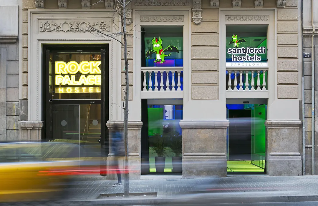 Sant Jordi Hostels Rock Palace-1